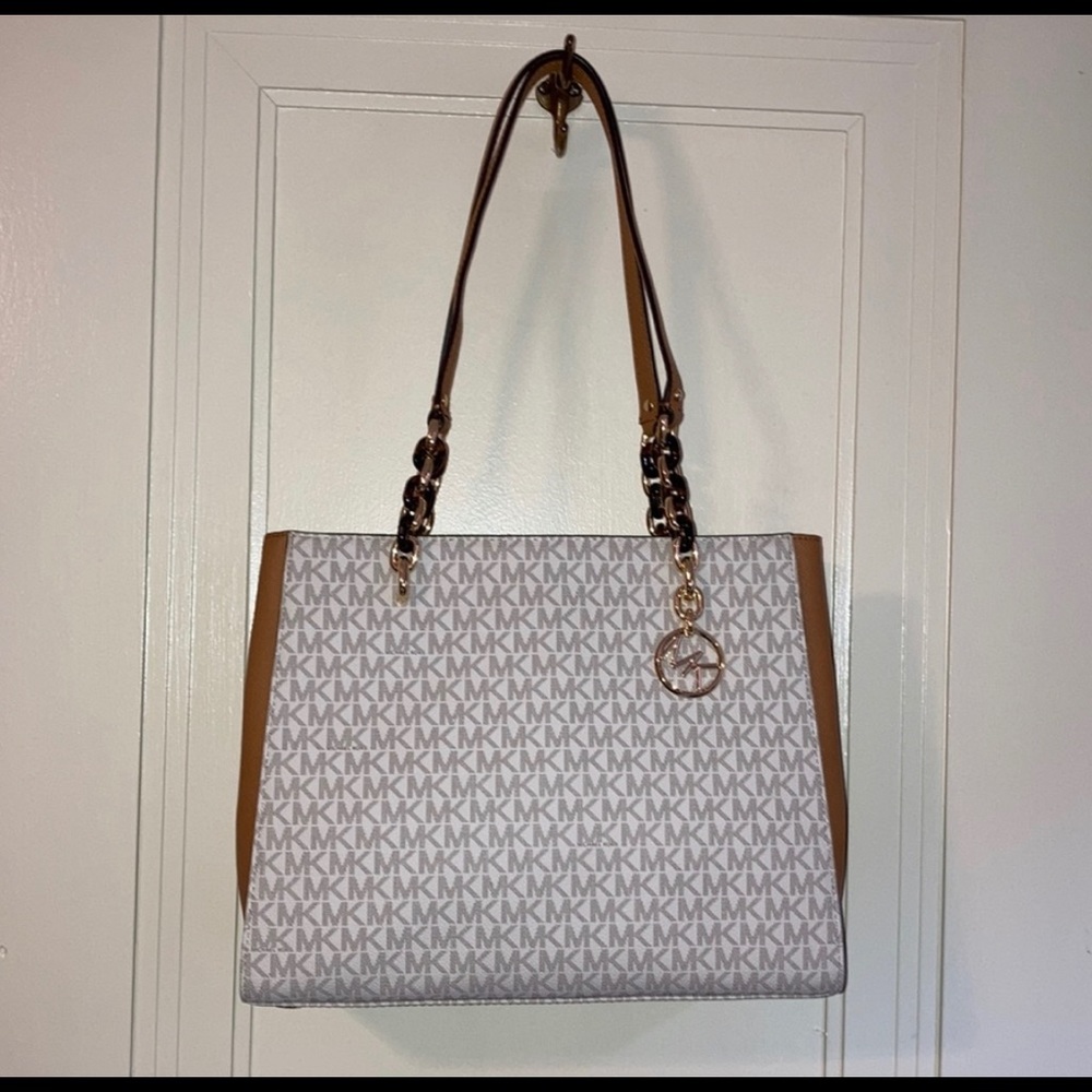 Michael Kors Sofia Vanilla Acorn Medium Tote Bag